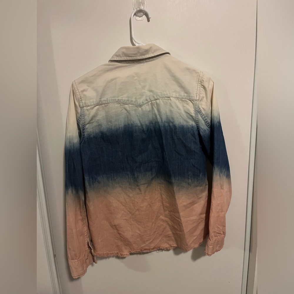 Free People Before Sunrise‎ Ombre Raw Hem Chambray Button Down Shirt Women's XS - Picture 5 of 7